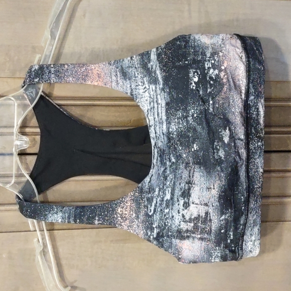 lululemon athletica Tops - Lululemon Sports Bra 8